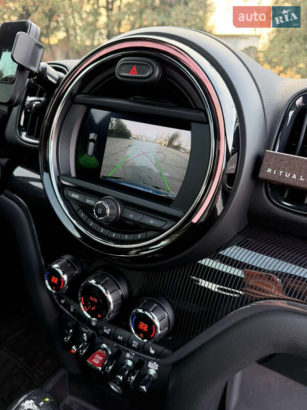 Хэтчбек MINI Countryman 2018 в Ужгороде фото 37 Хэтчбек MINI Countryman 2018 в Ужгороде