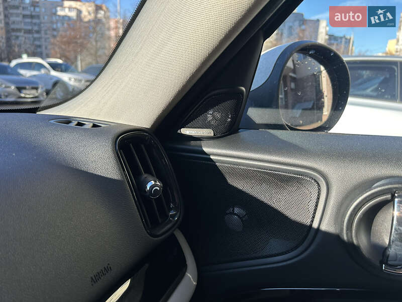 Хэтчбек MINI Countryman 2017 в Киеве