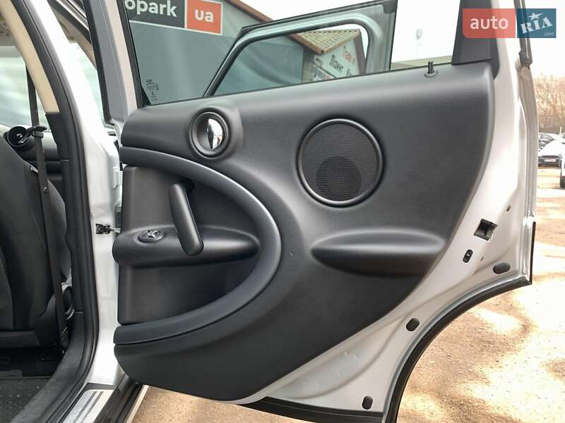 Внедорожник / Кроссовер MINI Countryman 2016 в Виннице