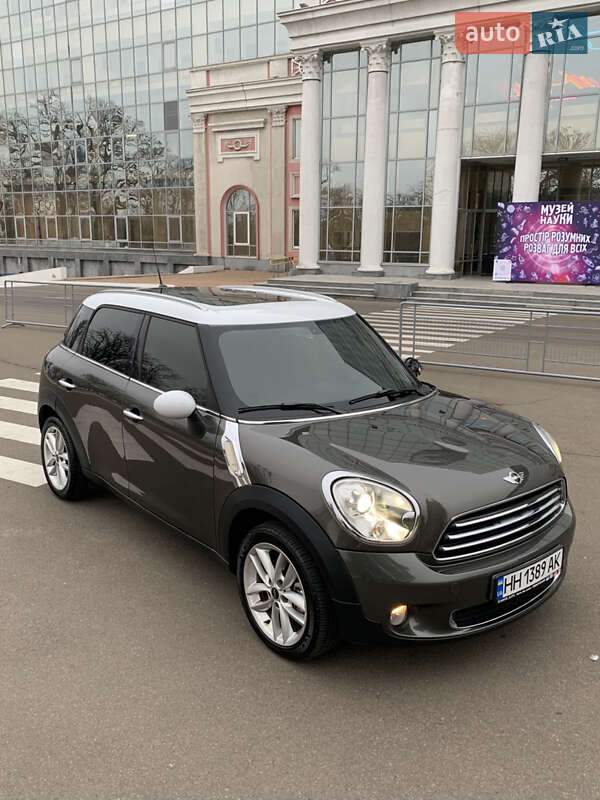 Внедорожник / Кроссовер MINI Countryman 2013 в Одессе