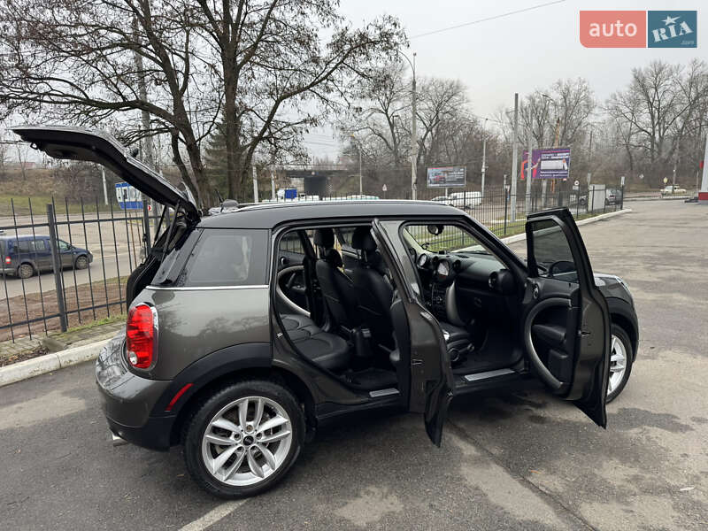 Позашляховик / Кросовер MINI Countryman 2014 в Чернігові фото 15 Позашляховик / Кросовер MINI Countryman 2014 в Чернігові