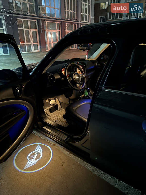 Позашляховик / Кросовер MINI Countryman 2014 в Чернігові фото 33 Позашляховик / Кросовер MINI Countryman 2014 в Чернігові