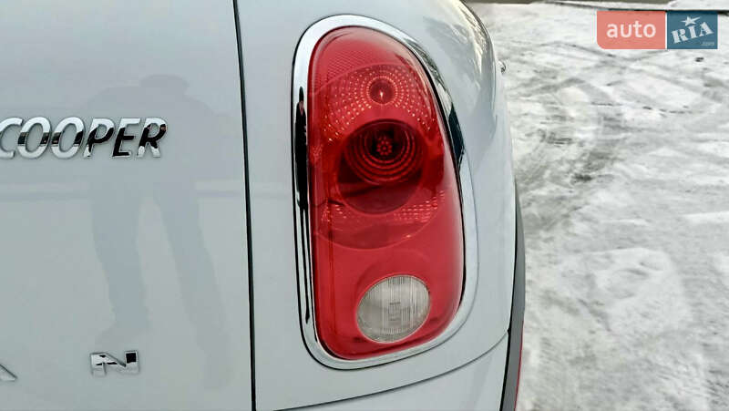 Внедорожник / Кроссовер MINI Countryman 2016 в Днепре фото 26 Внедорожник / Кроссовер MINI Countryman 2016 в Днепре