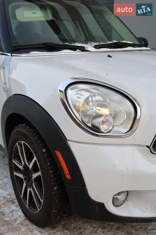Внедорожник / Кроссовер MINI Countryman 2014 в Ровно