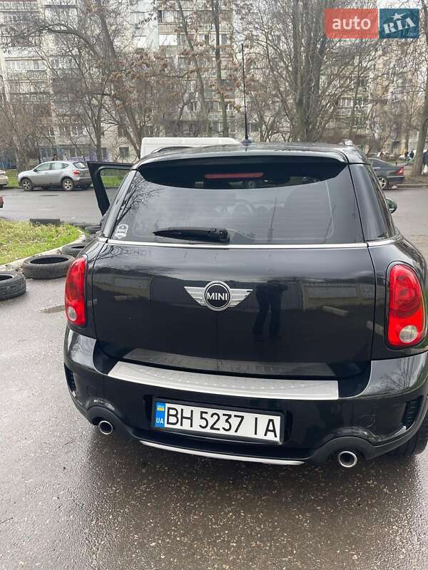 Хэтчбек MINI Countryman 2015 в Одессе