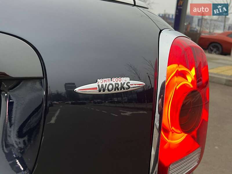 Хэтчбек MINI Countryman 2019 в Киеве