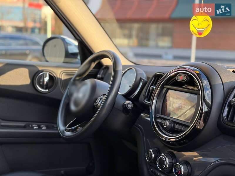 Хэтчбек MINI Countryman 2019 в Кривом Роге
