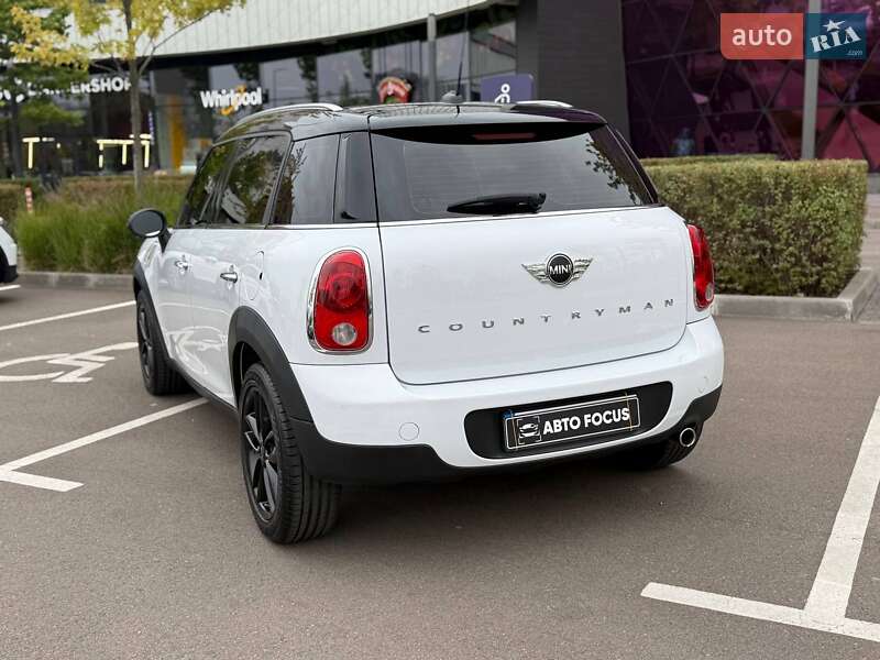 Позашляховик / Кросовер MINI Countryman 2015 в Києві