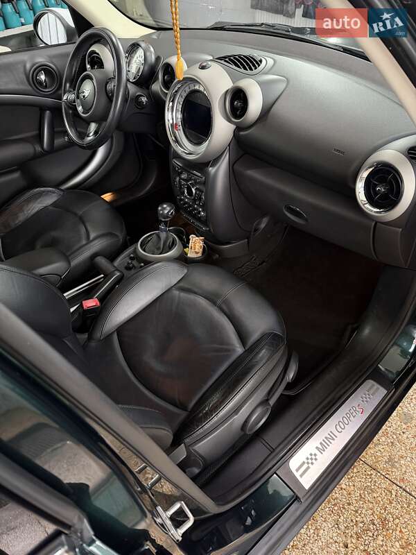 Внедорожник / Кроссовер MINI Countryman 2012 в Черкассах