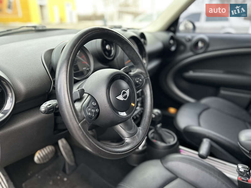 Внедорожник / Кроссовер MINI Countryman 2016 в Полтаве фото 16 Внедорожник / Кроссовер MINI Countryman 2016 в Полтаве