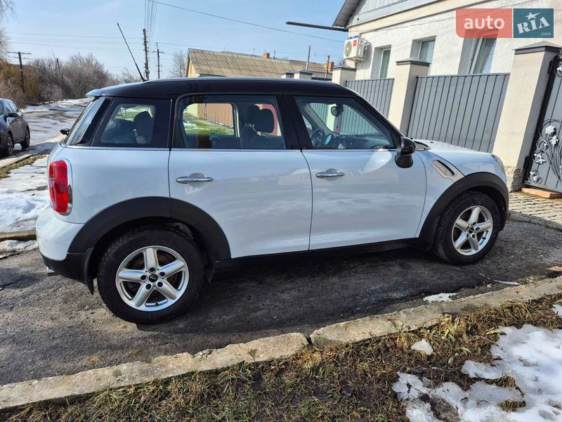 Внедорожник / Кроссовер MINI Countryman 2013 в Краснограде фото 16 Внедорожник / Кроссовер MINI Countryman 2013 в Краснограде