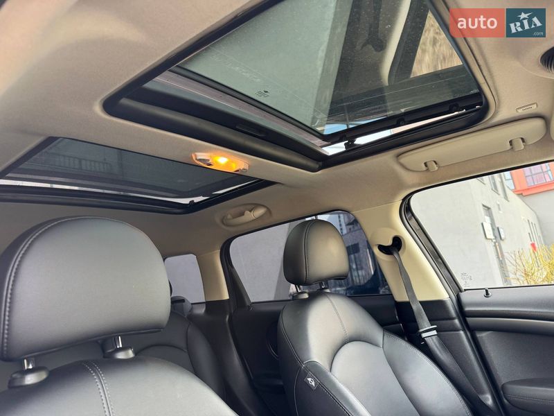 Позашляховик / Кросовер MINI Countryman 2015 в Львові