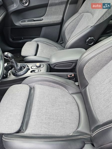 Хэтчбек MINI Countryman 2017 в Кривом Роге