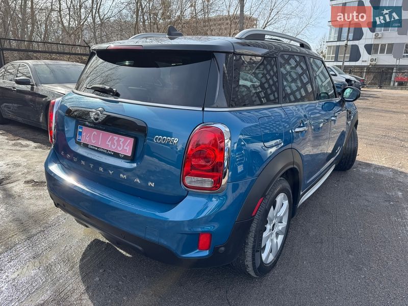 Хэтчбек MINI Countryman 2018 в Львове