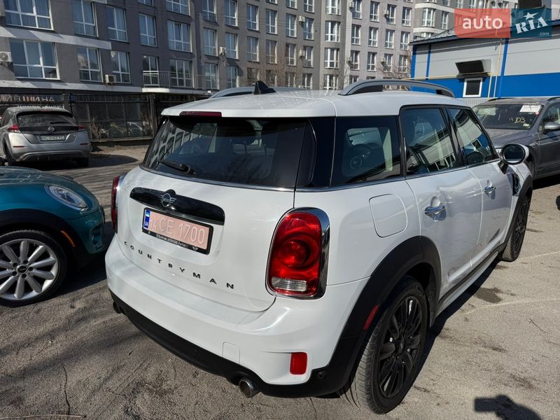 Хэтчбек MINI Countryman 2019 в Львове