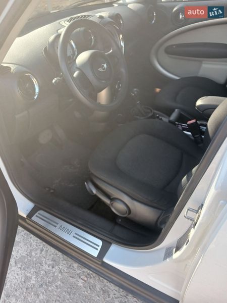 Внедорожник / Кроссовер MINI Countryman 2014 в Кривом Роге