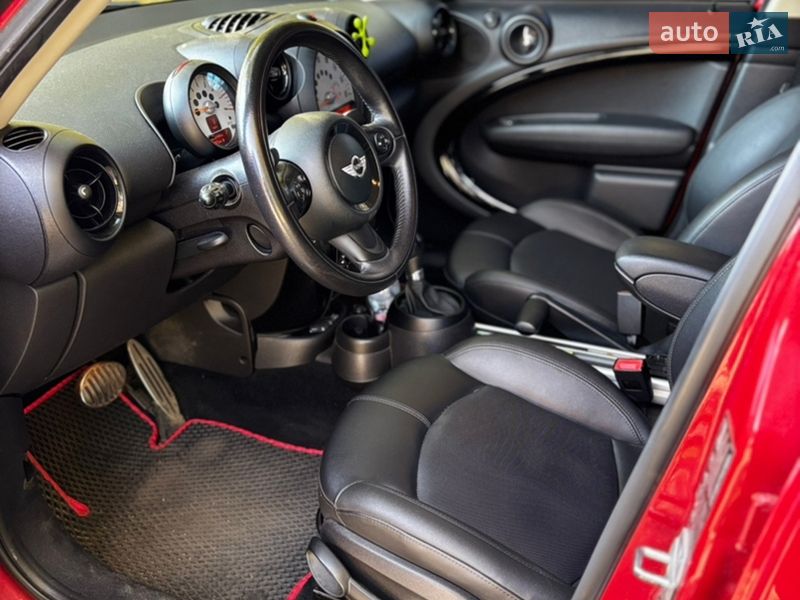 Внедорожник / Кроссовер MINI Countryman 2014 в Киеве