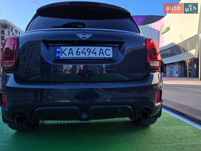 Хэтчбек MINI Countryman 2020 в Киеве