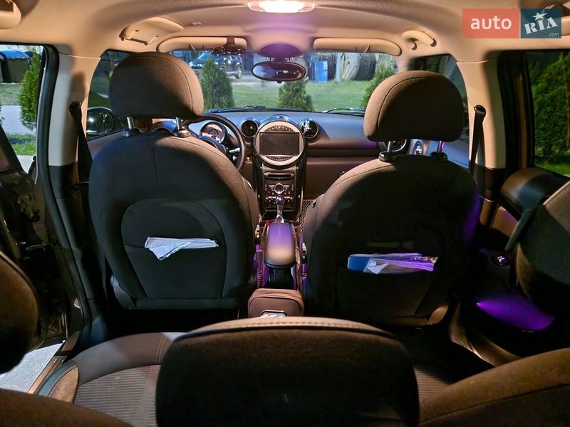 Позашляховик / Кросовер MINI Countryman 2012 в Києві фото 13 Позашляховик / Кросовер MINI Countryman 2012 в Києві