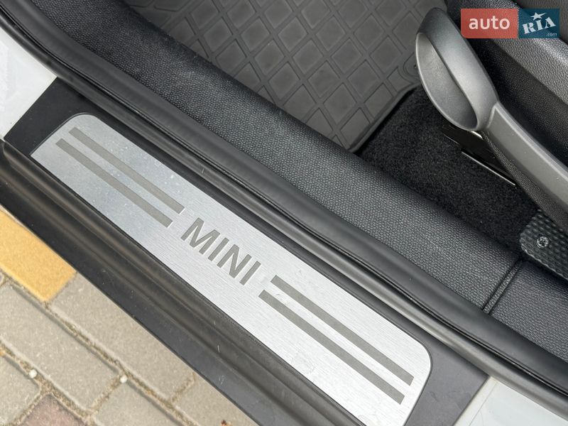 Позашляховик / Кросовер MINI Countryman 2016 в Дніпрі