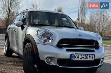 Внедорожник / Кроссовер MINI Countryman 2015 в Киеве