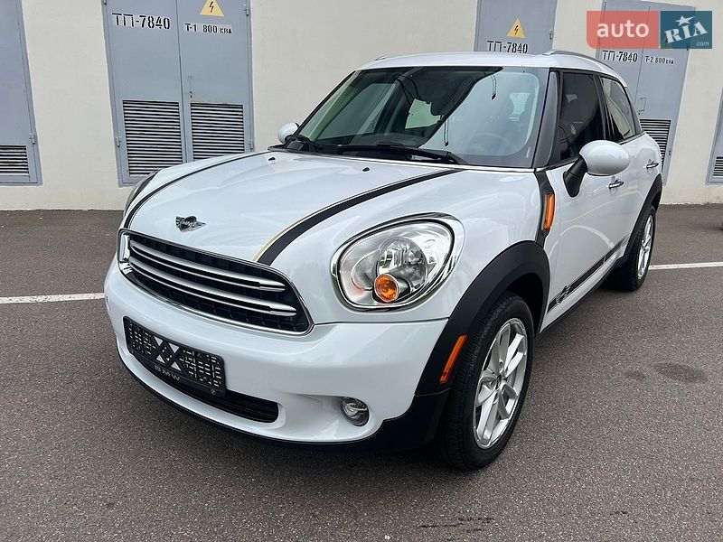Внедорожник / Кроссовер MINI Countryman 2016 в Киеве