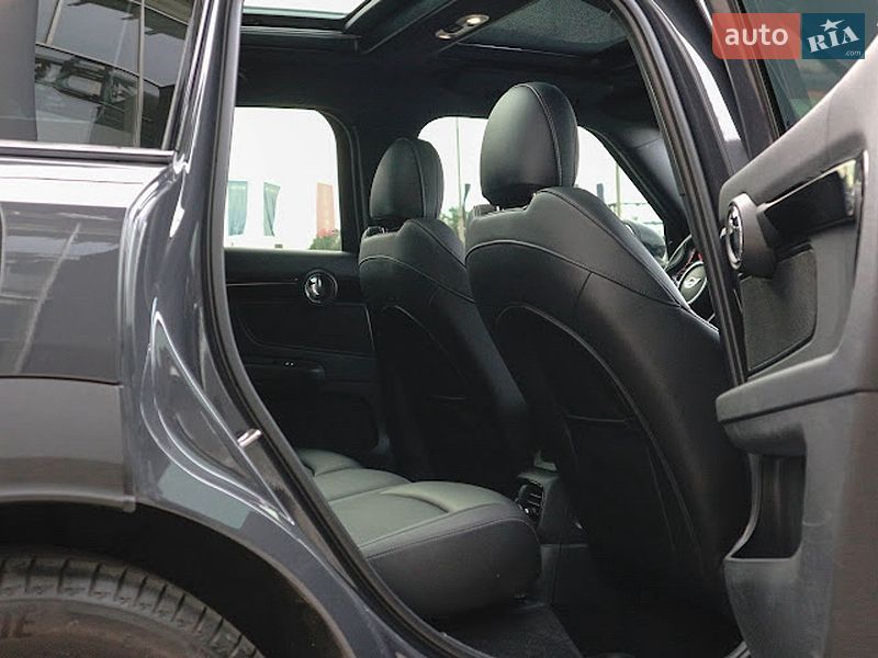 Хэтчбек MINI Countryman 2018 в Киеве