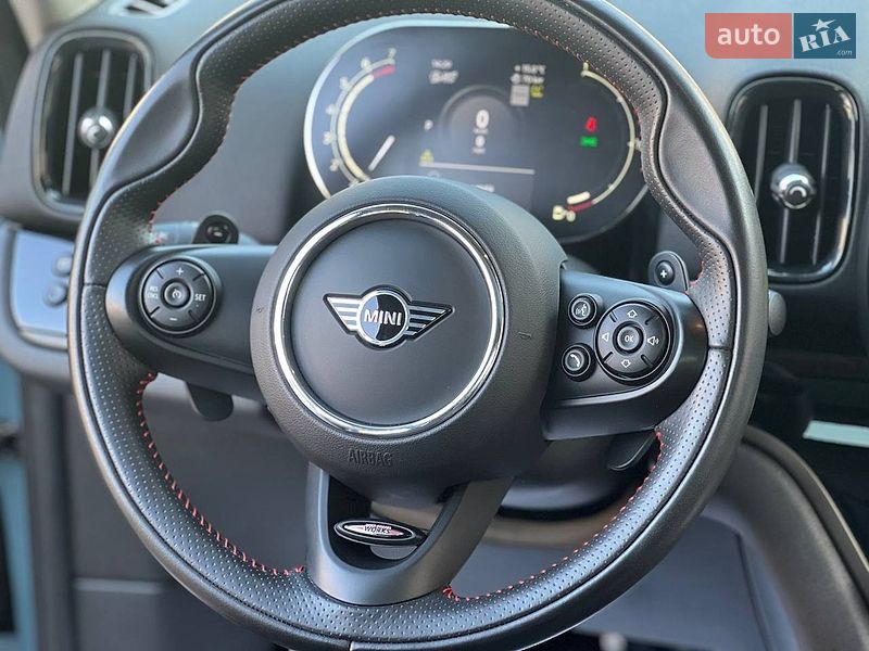 Внедорожник / Кроссовер MINI Countryman 2021 в Одессе фото 30 Внедорожник / Кроссовер MINI Countryman 2021 в Одессе