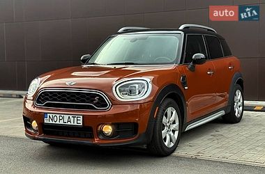 Хэтчбек MINI Countryman 2018 в Киеве