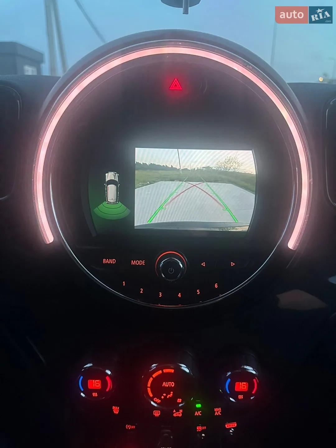 2017 MINI Countryman - мініатюра 22
