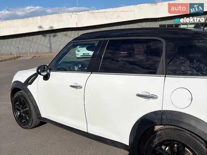 MINI Countryman 2010 VIN WMWZB3C50BWH95030 фото оголошення 4 з 68