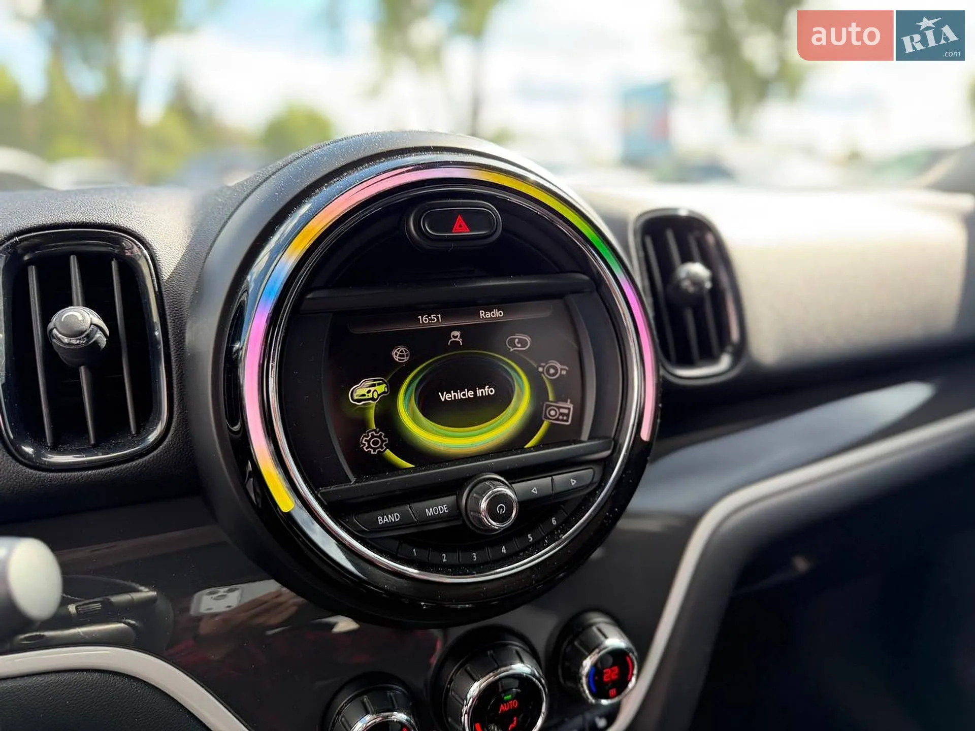 2017 MINI Countryman - мініатюра 13