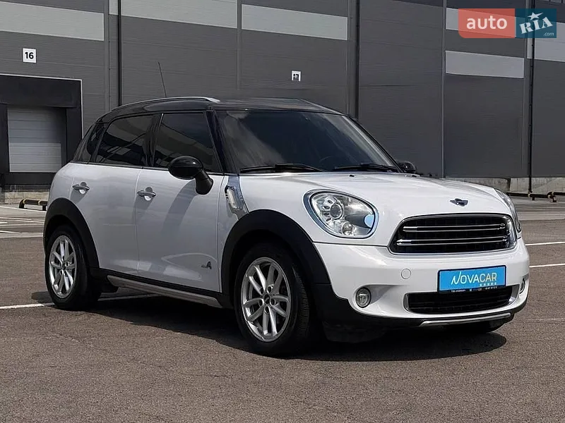 MINI Countryman 2015