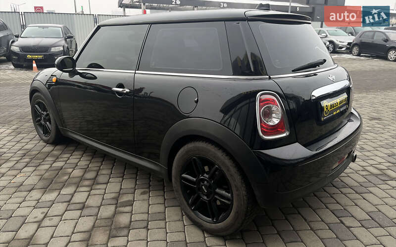Купе MINI Coupe 2012 в Мукачево