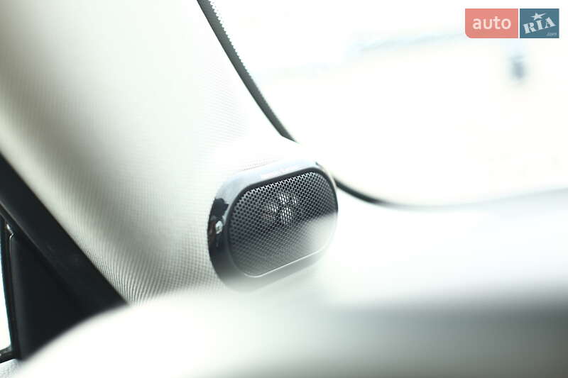 Хэтчбек MINI Electric 2021 в Киеве