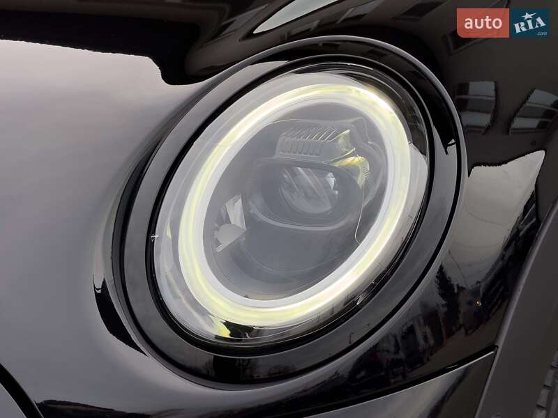Хэтчбек MINI Electric 2022 в Луцке