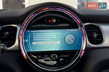 Хэтчбек MINI Electric 2022 в 