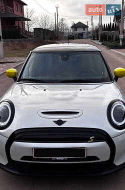 Хэтчбек MINI Electric 2021 в 