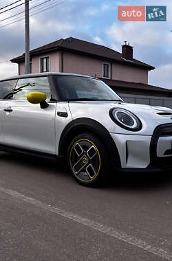 Хэтчбек MINI Electric 2021 в 