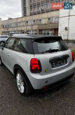 Хетчбек MINI Electric 2020 в 