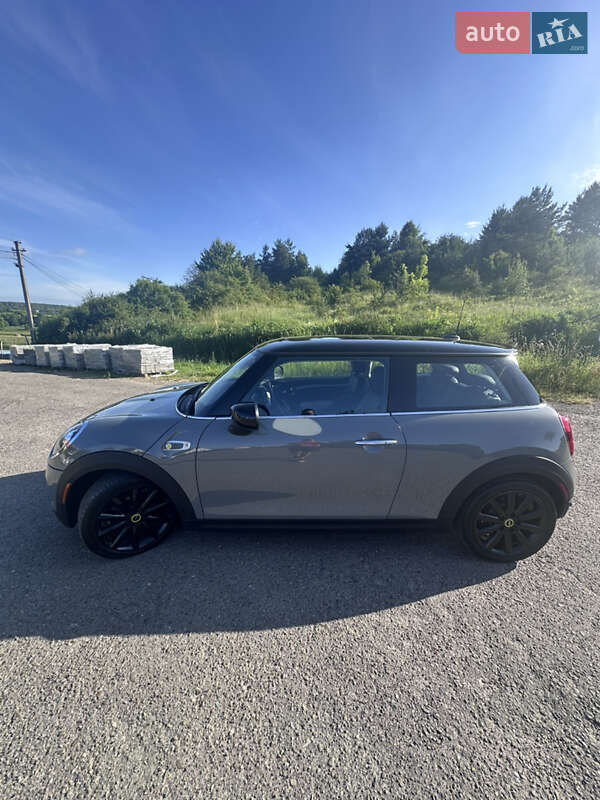 Хэтчбек MINI Electric 2020 в Львове фото 4 Хэтчбек MINI Electric 2020 в Львове
