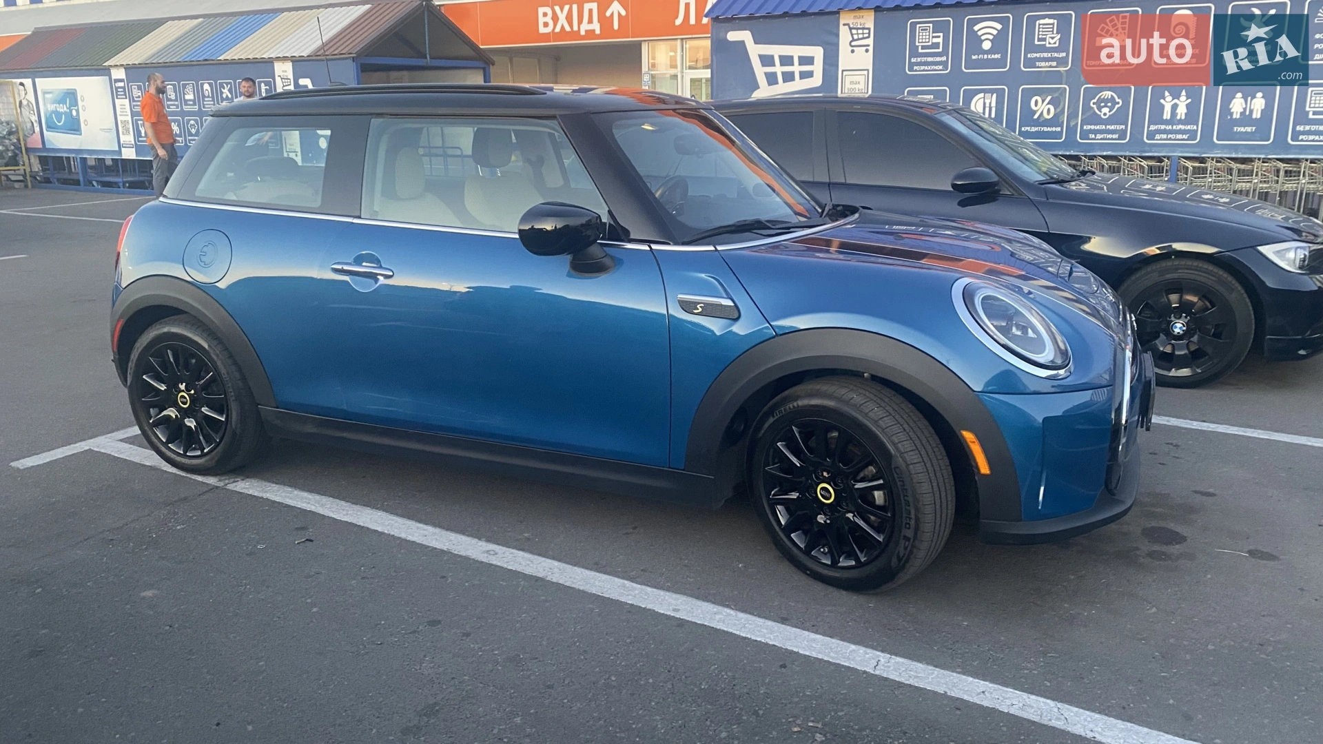 2022 MINI Hatch - мініатюра 5