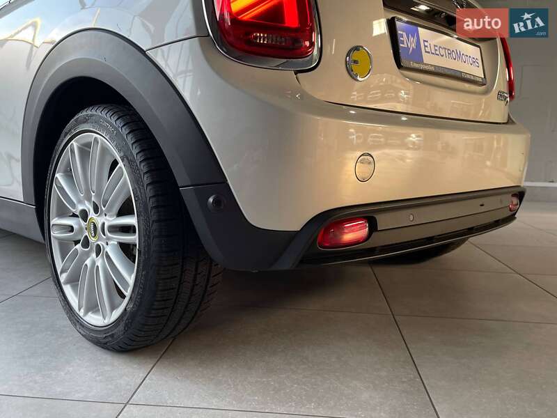Хэтчбек MINI Electric 2020 в Одессе фото 11 Хэтчбек MINI Electric 2020 в Одессе