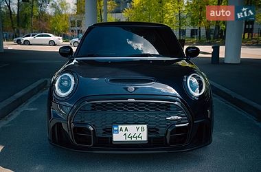 Хэтчбек MINI Electric 2021 в Киеве