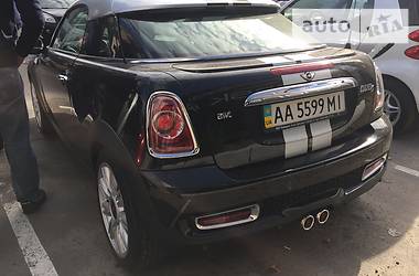 Хэтчбек MINI Hatch 2011 в Киеве