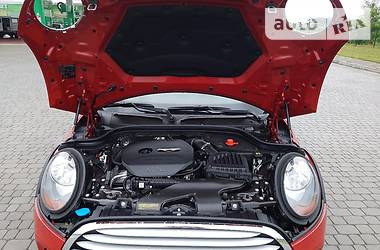 Хэтчбек MINI Hatch 2015 в Киеве