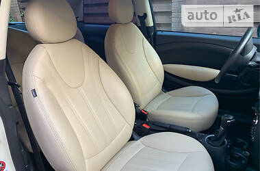 Хетчбек MINI Hatch 2012 в 