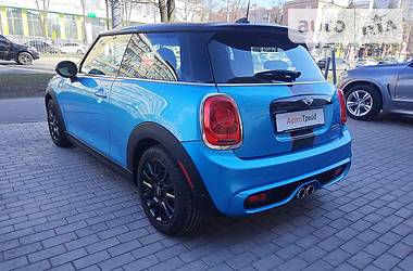 Хетчбек MINI Hatch 2018 в 