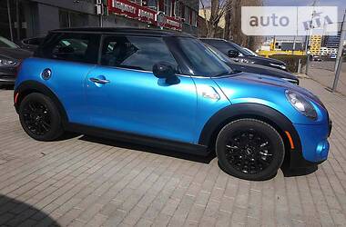 Хетчбек MINI Hatch 2018 в 