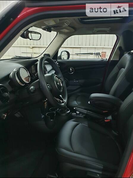 Седан MINI Hatch 2017 в Харкові